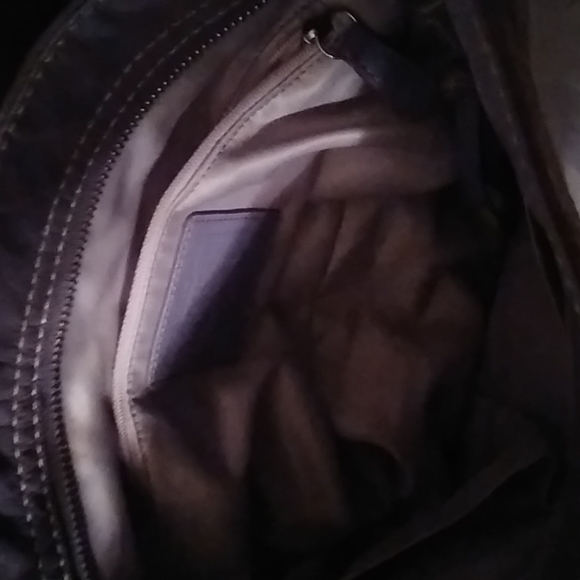 Lavender Coach Shoulder Bsg - Picture 3 of 5